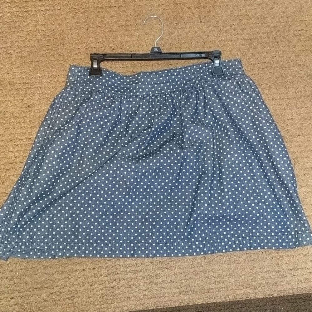 Levi's pokadot skirt